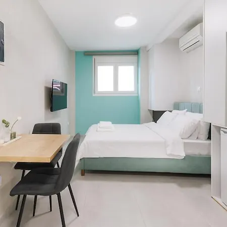 Διαμέρισμα Industrial Semi-basement In